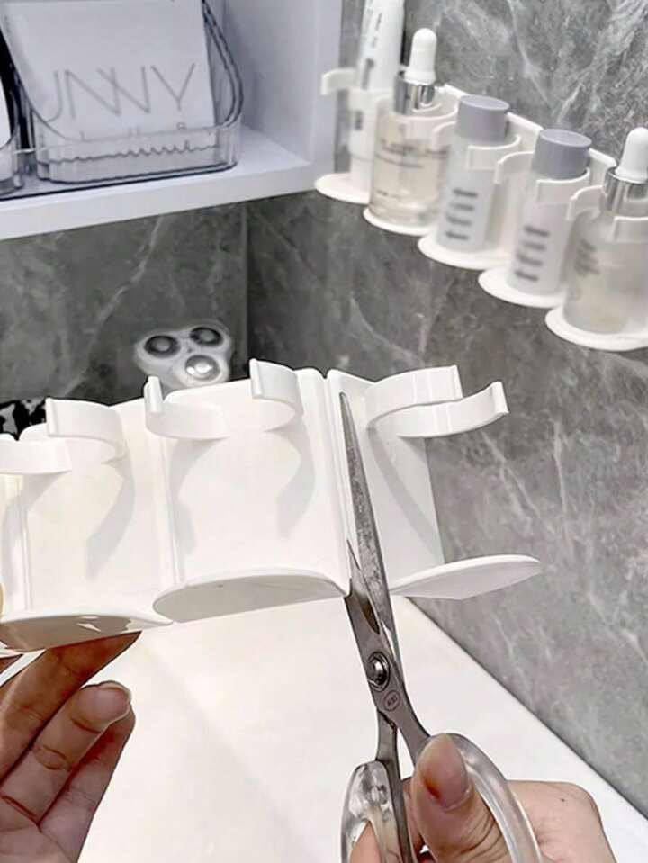 wall-mounted cosmetic organizer,